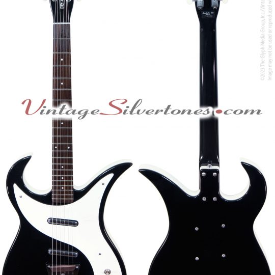 Danelectro Wild Thing electric guitar two pickups, high-gloss black, Danelectro gig bag made in China 2011 - reissue - front-back
